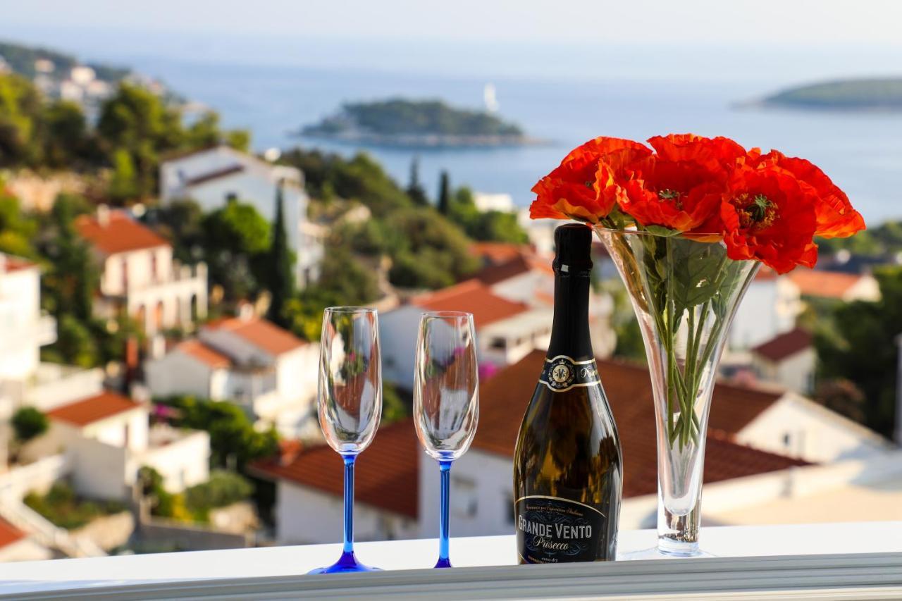 Stella Maris - Penthouse, Hvar Apartment ฮวาร์ ภายนอก รูปภาพ