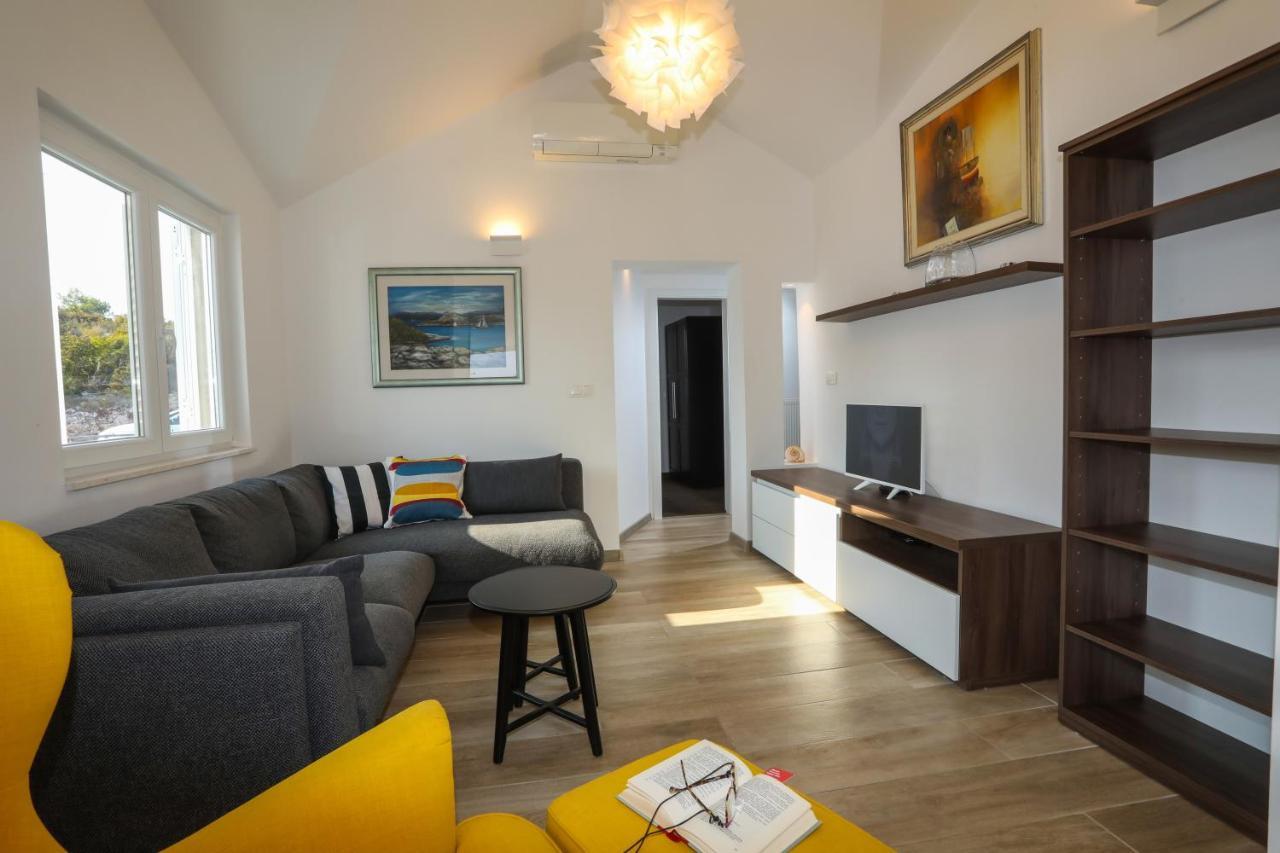 Stella Maris - Penthouse, Hvar Apartment ฮวาร์ ภายนอก รูปภาพ